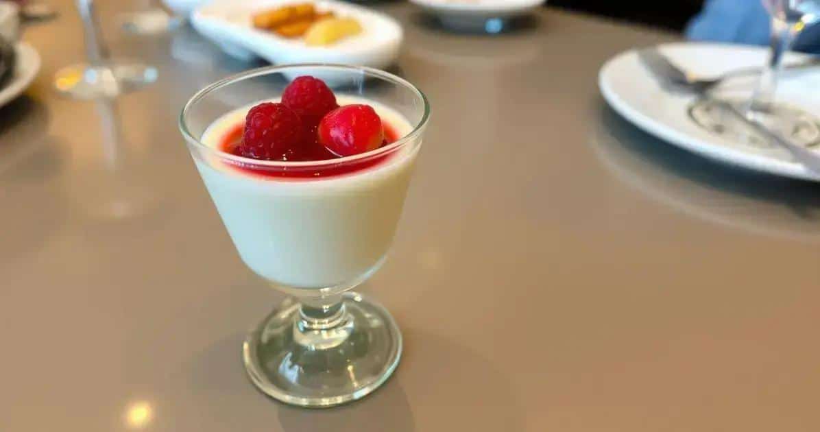 A Compota Ideal para Acompanhar sua Panna Cotta